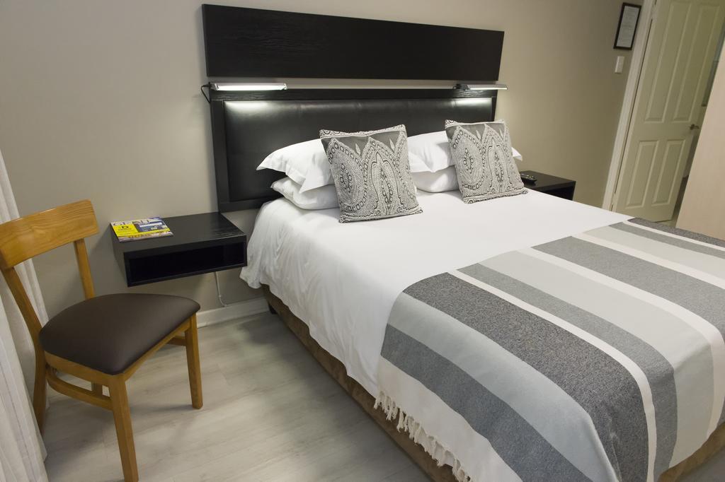 The Suburban Guest House Bloemfontein Rom bilde