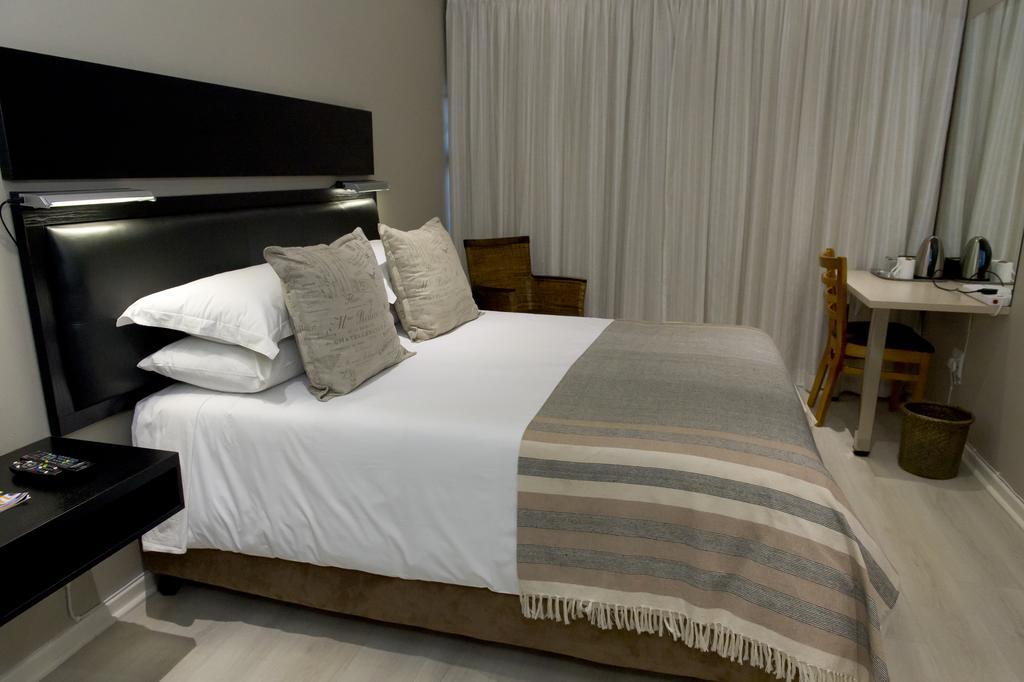 The Suburban Guest House Bloemfontein Rom bilde