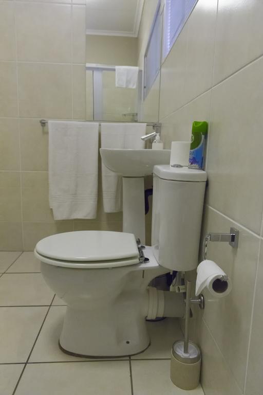 The Suburban Guest House Bloemfontein Rom bilde